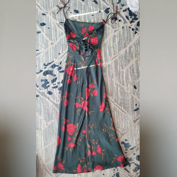 HELLO MOLLY FOOL ME ONCE MIDI DRESS Size XS - Picture 4 of 5